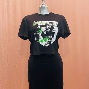 Black Crop Graphic Tee with Green Accent